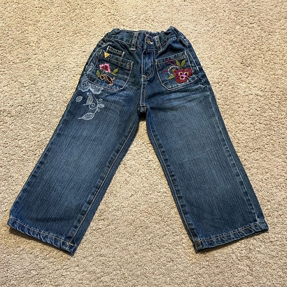 GIRLS GUESS SIZE 24 MONTHS SIZE JEANS
